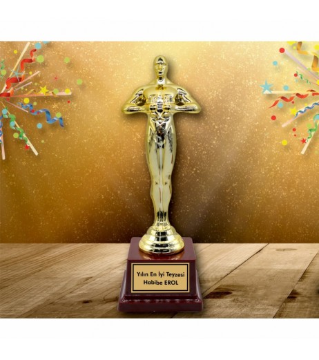 Yılın En İyi Teyzesi Oscar Heykeli